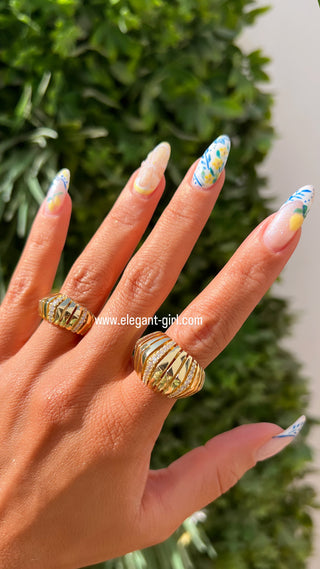 ✨BIG TWIST ELEGANCE RING✨