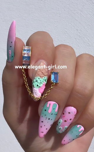 PASTEL BAGUETTE ART EAR CUFF