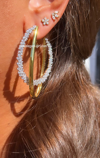 MAGICAL DOUBLE HOOP EARRING
