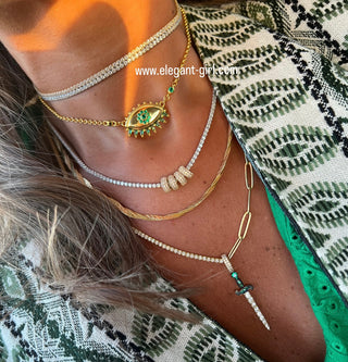 VINTAGE GREEN EYE  CHOKER