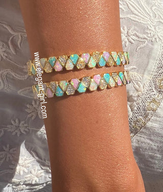 MAGICAL LIGHT OPAL BRACELET