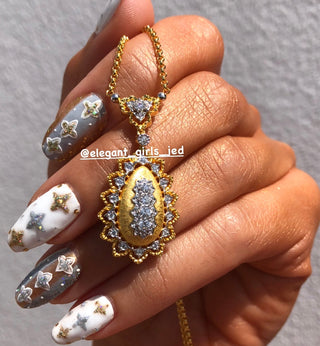 THE LUXURY LACE EDGES NECKLACE