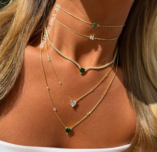 GREEN SOLITAIRE HEART NECKLACE