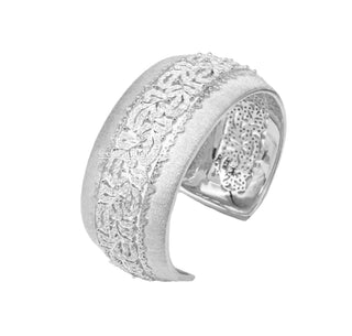 THE LUXURY SILVER DANTIL LACE BANGEL
