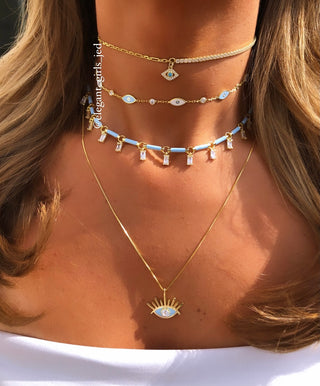 BABY BLUE BAGUETTE DANGLE CHOKER