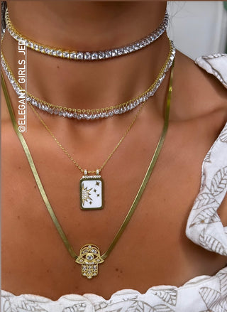 WHITE STARS BAR NECKLACE