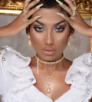 THE LUXURY HEART LACE NECKLACE