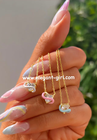 WHITE DREAM WHITE HEART NECKLACE