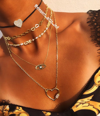 BLACK THREAD HEART CHOKER - ELEGANT GIRLS