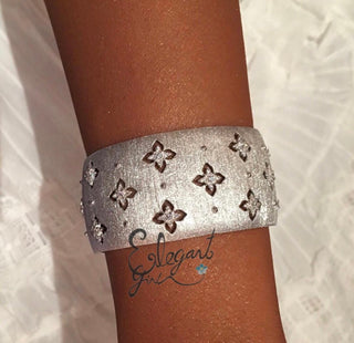 THE LUXURY UNIQUE WIDE SILVER BANGEL