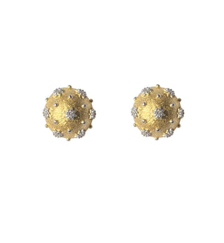 THE LUXURY GOLD STUD EARRING