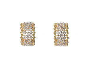 THE LUXURY SMALL HOOP DANTIL EARRING