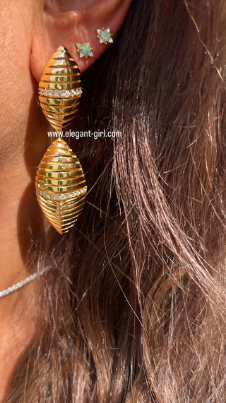 ✨TWIST ELEGANCE EARRING✨