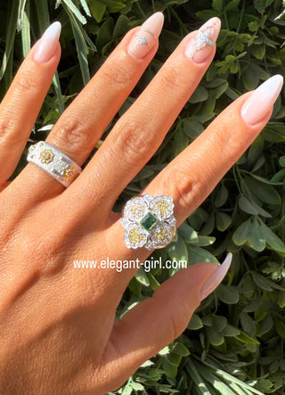 THE LUXURY REGAL EMERALD RING