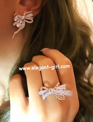 THE LUXURY ROSE SILVER TENNIS BOW EARRING