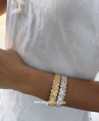 THE LUXURY ROYAL RADIANCE MIX GOLD BANGEL