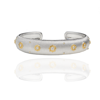 THE LUXURY ELEGANTSILVER BANGEL