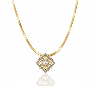 ✨ Lumière Royal Pearl Necklace
