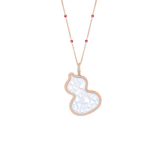 ARTISTIQUE MOTHER OF PEARL NECKLACE