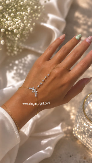 ✨ Falling Star Hand Chain