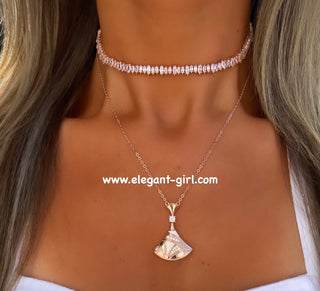 ROSE DIVA MOTHER OF PEARL NECKLACE