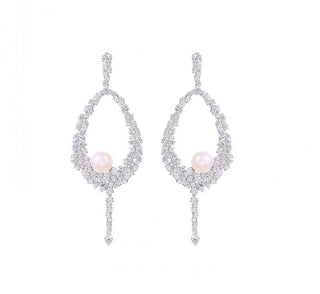 THE DIAMOND SILVER ONE PEARL EARRING